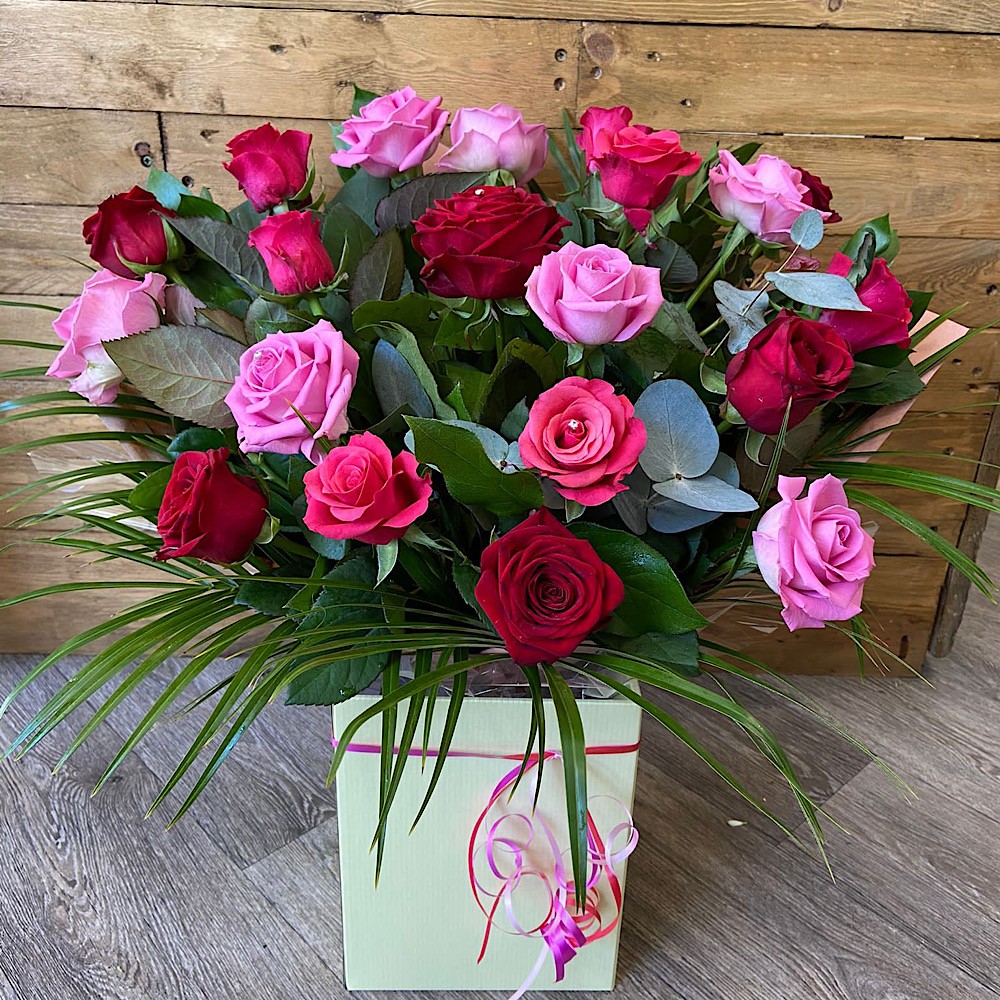 Valentine Red and Pink Rose Bouquet